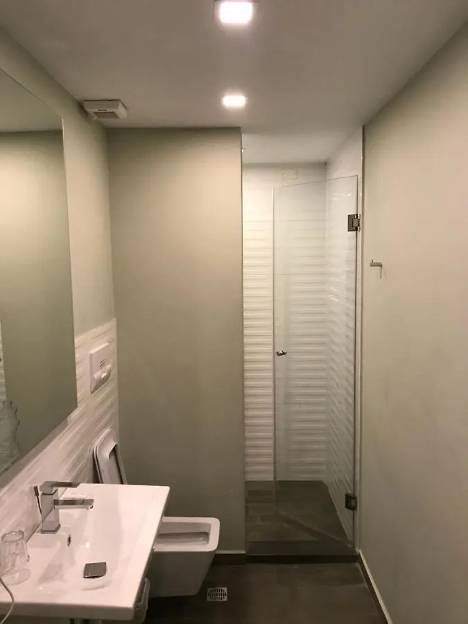 ****  Hotel Bologna Vlorë Albania
