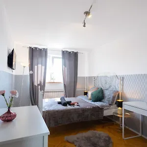  Hostel Clicktheflat Wilson Square Polska